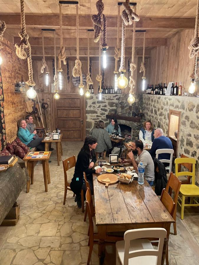 Hôtel Sadmeli Winery à Ambrolaouri Extérieur photo